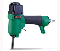 nail puller nail puller